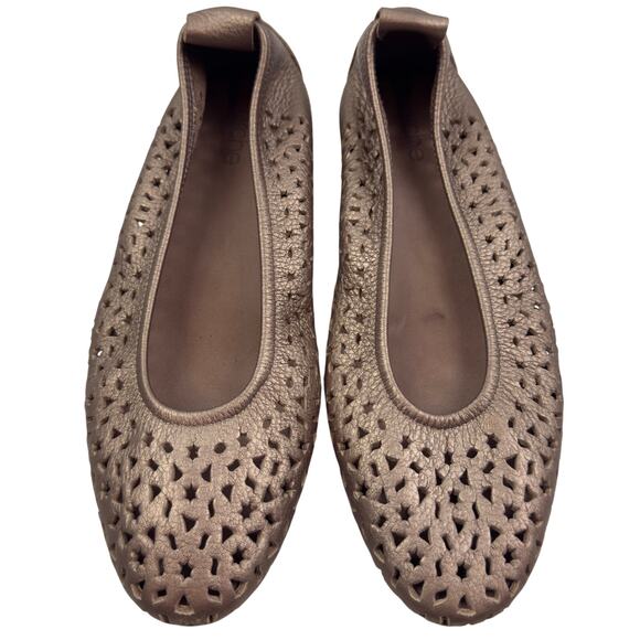 Arche Lilly Laser Cut Leather Butter Soft Metallic Ballet Flats Women's 38/7.5-8 - Picture 1 of 11
